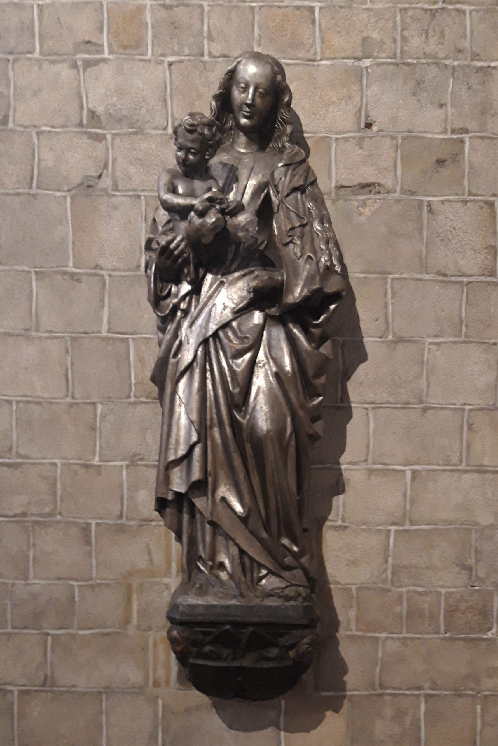 Statue de Notre-Dame de Grâce – Pierre argentée – XVIe – XIXe (pour la couverture argentée)